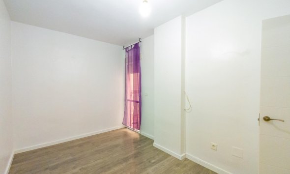 Reventa - Apartamento - Torrevieja - Estacion de autobuses