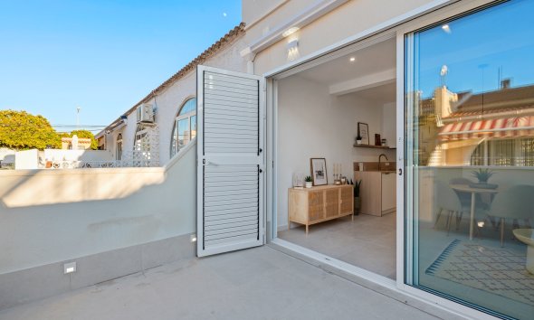 Resale - Terraced house / Townhouse - Torrevieja - El chaparral