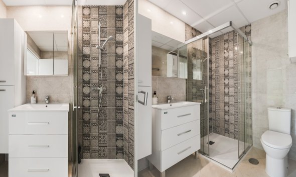 Resale - Apartment - Orihuela Costa - La Zenia