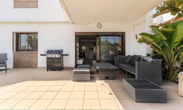Resale - Apartment - Orihuela Costa - La Zenia