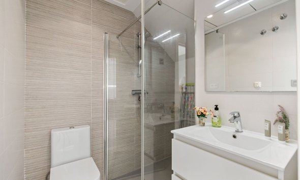 Reventa - Adosado - Torrevieja