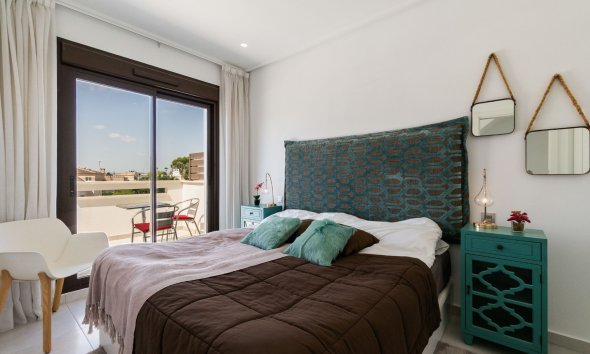 Reventa - Adosado - Torrevieja