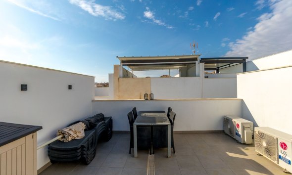 Resale - Terraced house / Townhouse - Orihuela Costa - Villamartín