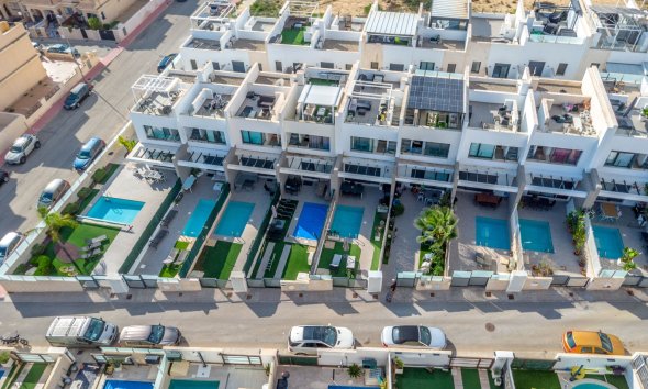 Resale - Terraced house / Townhouse - Orihuela Costa - Villamartín