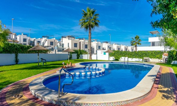 Resale - Terraced house / Townhouse - Orihuela Costa - Villamartín