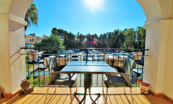 Resale - Apartment - Orihuela Costa - Villamartín