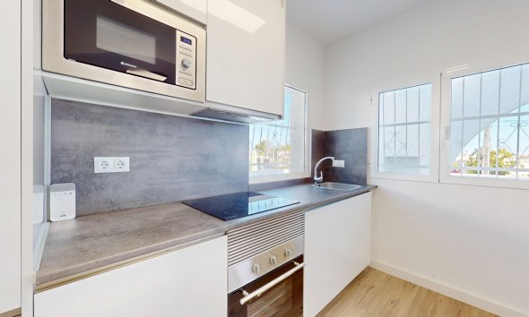 Resale - Terraced house / Townhouse - Orihuela Costa - Villamartin