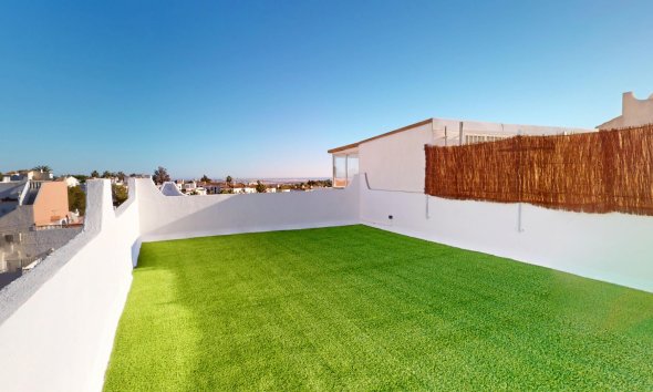 Resale - Terraced house / Townhouse - Orihuela Costa - Villamartin