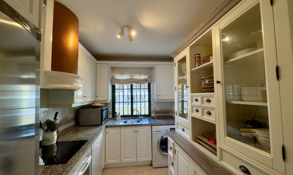 Resale - Villa * - Orihuela Costa - Los Dolses