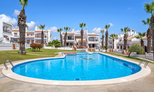 Resale - Villa * - Orihuela Costa - Los Dolses