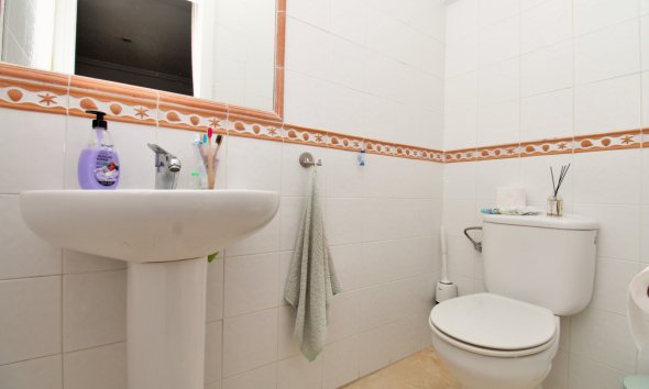 Resale - Terraced house / Townhouse - Orihuela Costa - Los Dolses