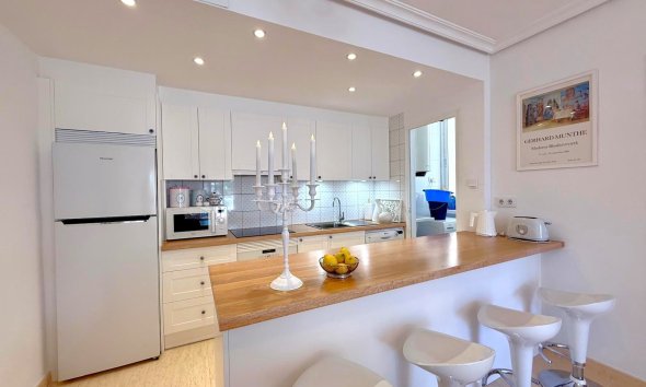 Resale - Apartment - Orihuela Costa - Playa Flamenca