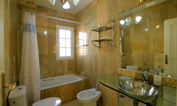 Resale - Villa - Orihuela Costa - Las Ramblas