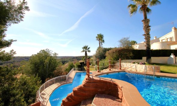 Resale - Villa - Orihuela Costa - Las Ramblas