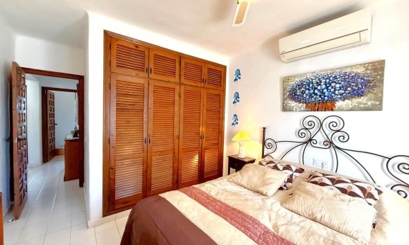 Resale - Villa - Orihuela Costa - Villamartín