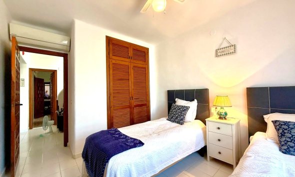 Resale - Villa - Orihuela Costa - Villamartín