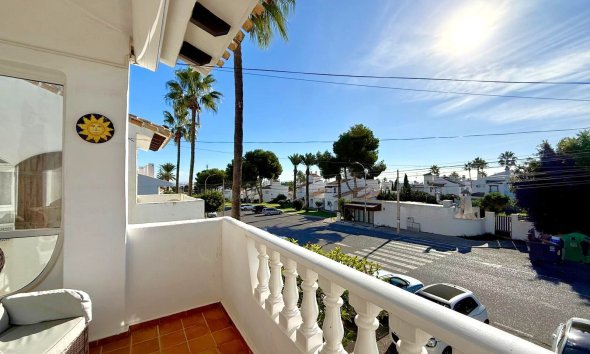 Resale - Villa - Orihuela Costa - Villamartín