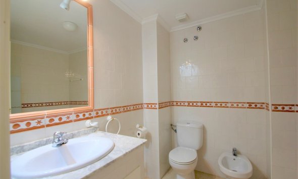 Resale - Apartment - Orihuela Costa - Villamartín