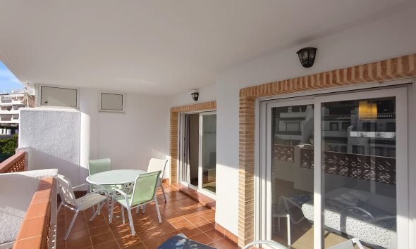 Resale - Apartment - Orihuela Costa - Villamartín