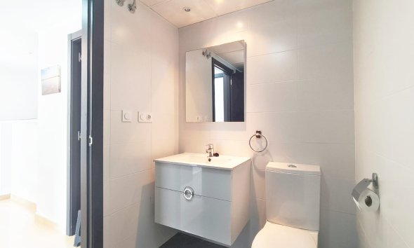 Resale - Apartment - Orihuela Costa - Villamartín