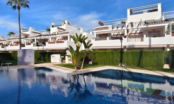 Resale - Apartment - Orihuela Costa - Villamartín