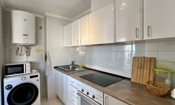 Resale - Apartment - Torrevieja