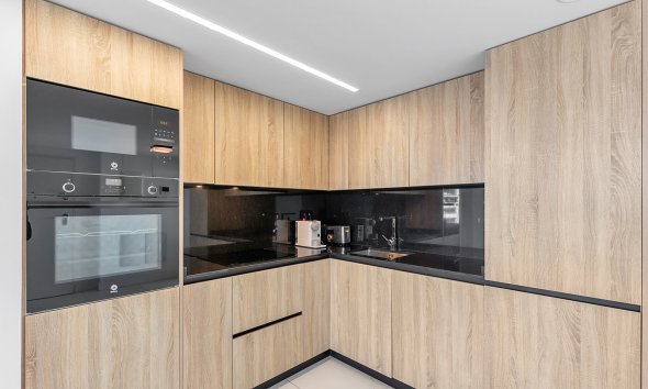 Resale - Apartment - Torrevieja - Punta Prima