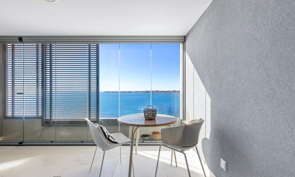 Resale - Apartment - Torrevieja - Punta Prima