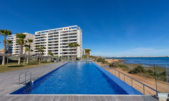 Resale - Apartment - Torrevieja - Punta Prima