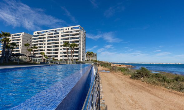 Resale - Apartment - Torrevieja - Punta Prima