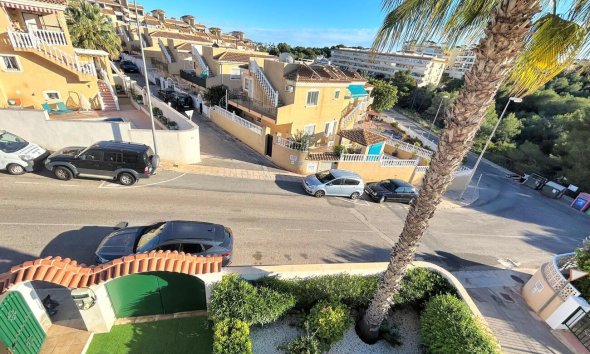 Resale - Terraced house / Townhouse - Orihuela Costa - Costa Blanca