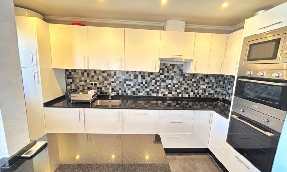 Resale - Terraced house / Townhouse - Orihuela Costa - Costa Blanca