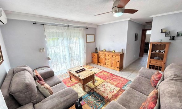 Resale - Terraced house / Townhouse - Orihuela Costa - Costa Blanca