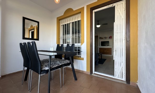 Resale - Apartment - Orihuela Costa - La Zenia