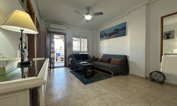 Resale - Apartment - Orihuela Costa - La Zenia