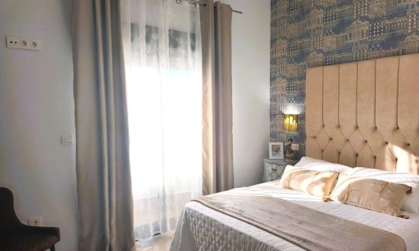 Resale - Villa - Pilar de la Horadada - Torre De La Horadada