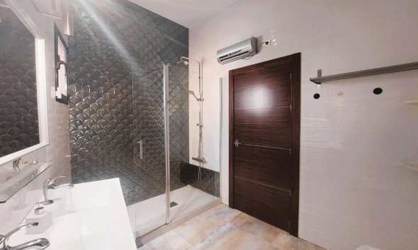 Resale - Villa - Pilar de la Horadada - Torre De La Horadada