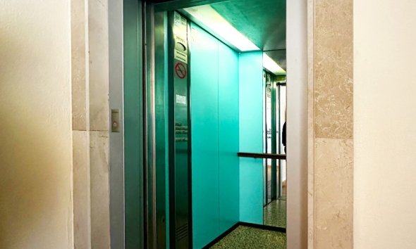 Resale - Apartment - Orihuela Costa - Agua Marina