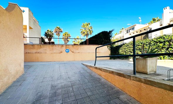 Resale - Apartment - Orihuela Costa - Agua Marina