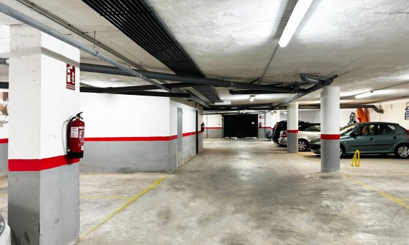 Resale - Apartment - Orihuela Costa - Agua Marina