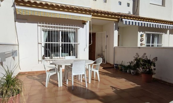 Resale - Terraced house / Townhouse - Orihuela Costa - Cabo Roig