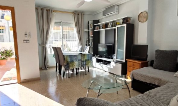 Resale - Terraced house / Townhouse - Orihuela Costa - Cabo Roig