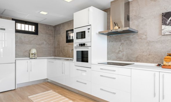 Resale - Villa - Orihuela Costa - Cabo Roig