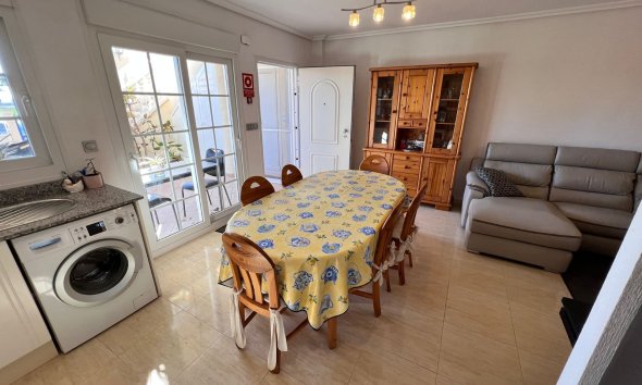 Resale - Apartment - Guardamar del Segura - El Raso