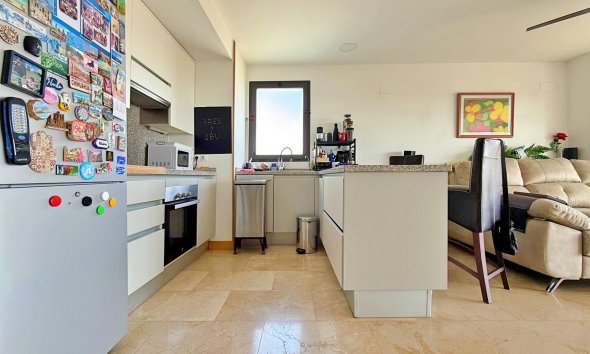 Resale - Apartment - Orihuela Costa - Campoamor