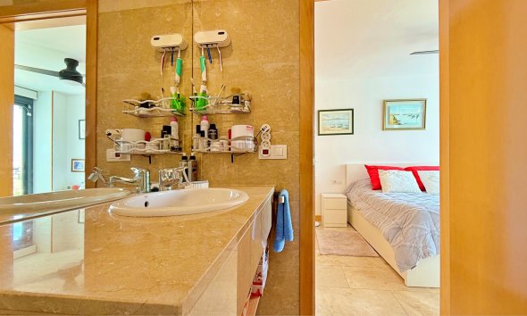 Resale - Apartment - Orihuela Costa - Campoamor