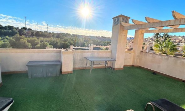 Resale - Terraced house / Townhouse - Orihuela Costa - Villamartín