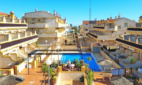 Resale - Terraced house / Townhouse - Orihuela Costa - Los Altos