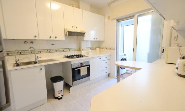 Resale - Bungalow - Orihuela Costa - Campoamor