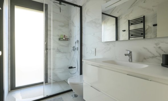 Resale - Villa - Orihuela Costa - Las Colinas Golf Resort